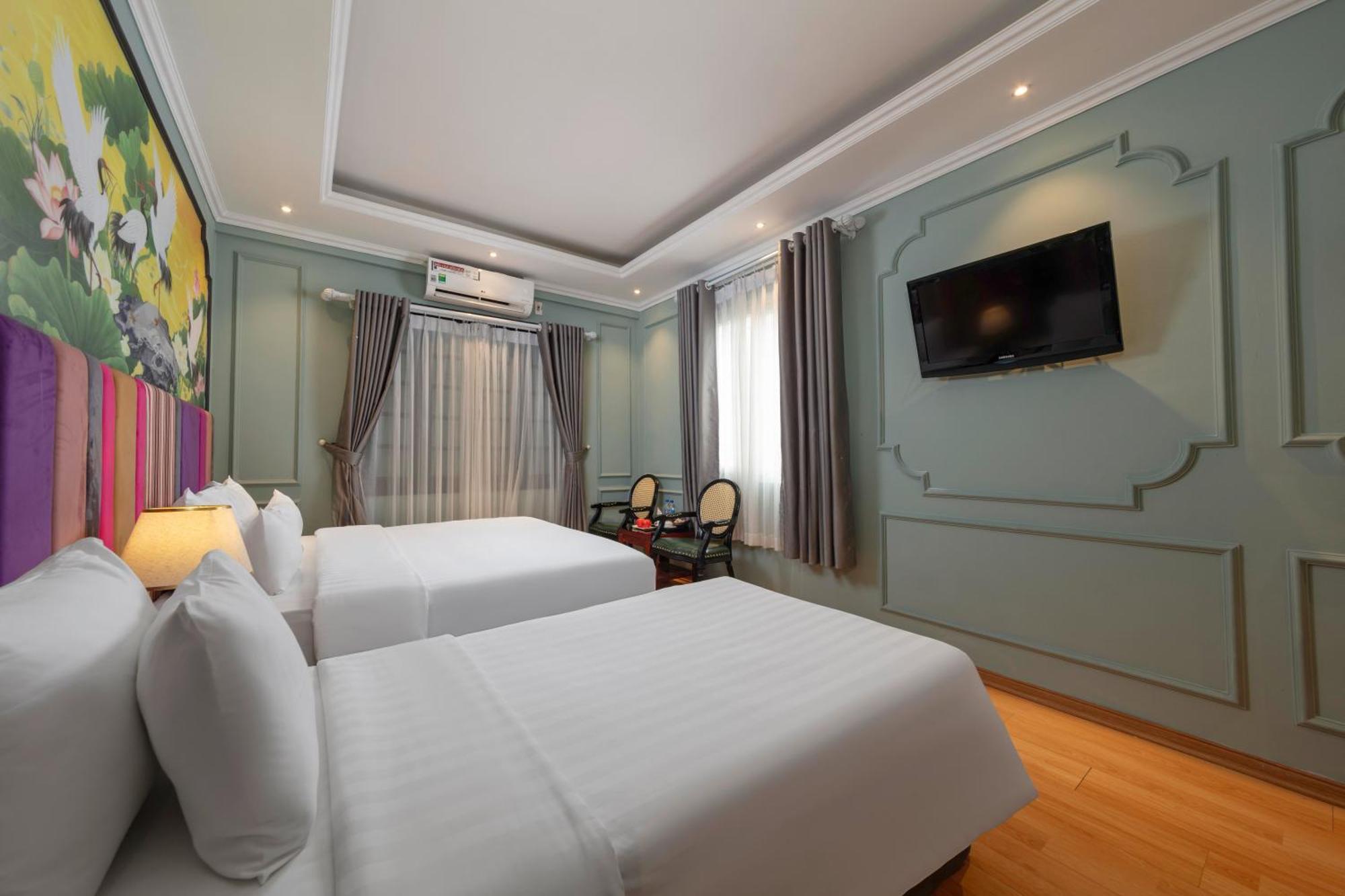 Madelise Amica Hotel And Travel Hanoi Buitenkant foto